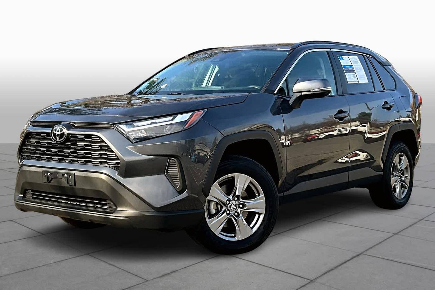 2024 Toyota RAV4 XLE — SUV — 33,052 mi — Greenbelt, MD