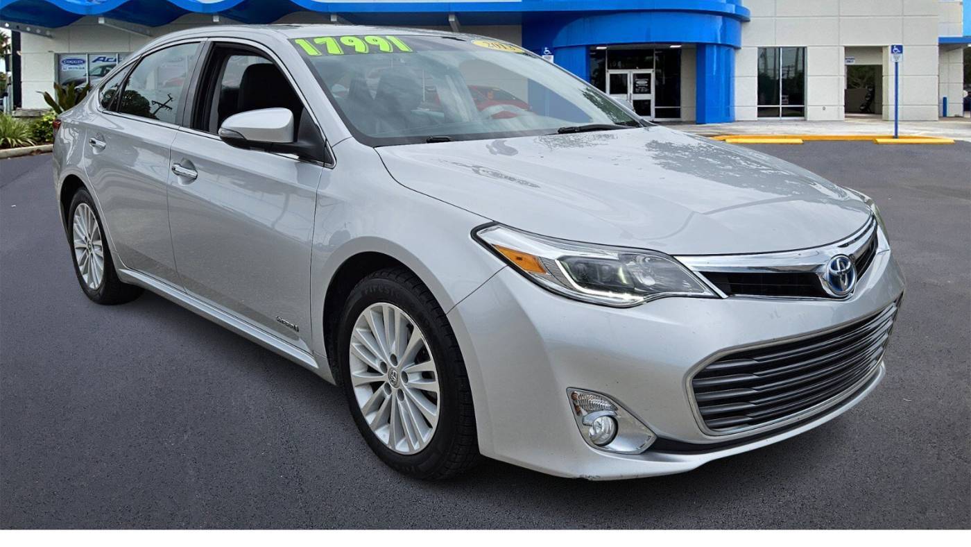 2013 Toyota Avalon Hybrid Limited — Sedan — 76,717 mi — Fort Pierce, FL