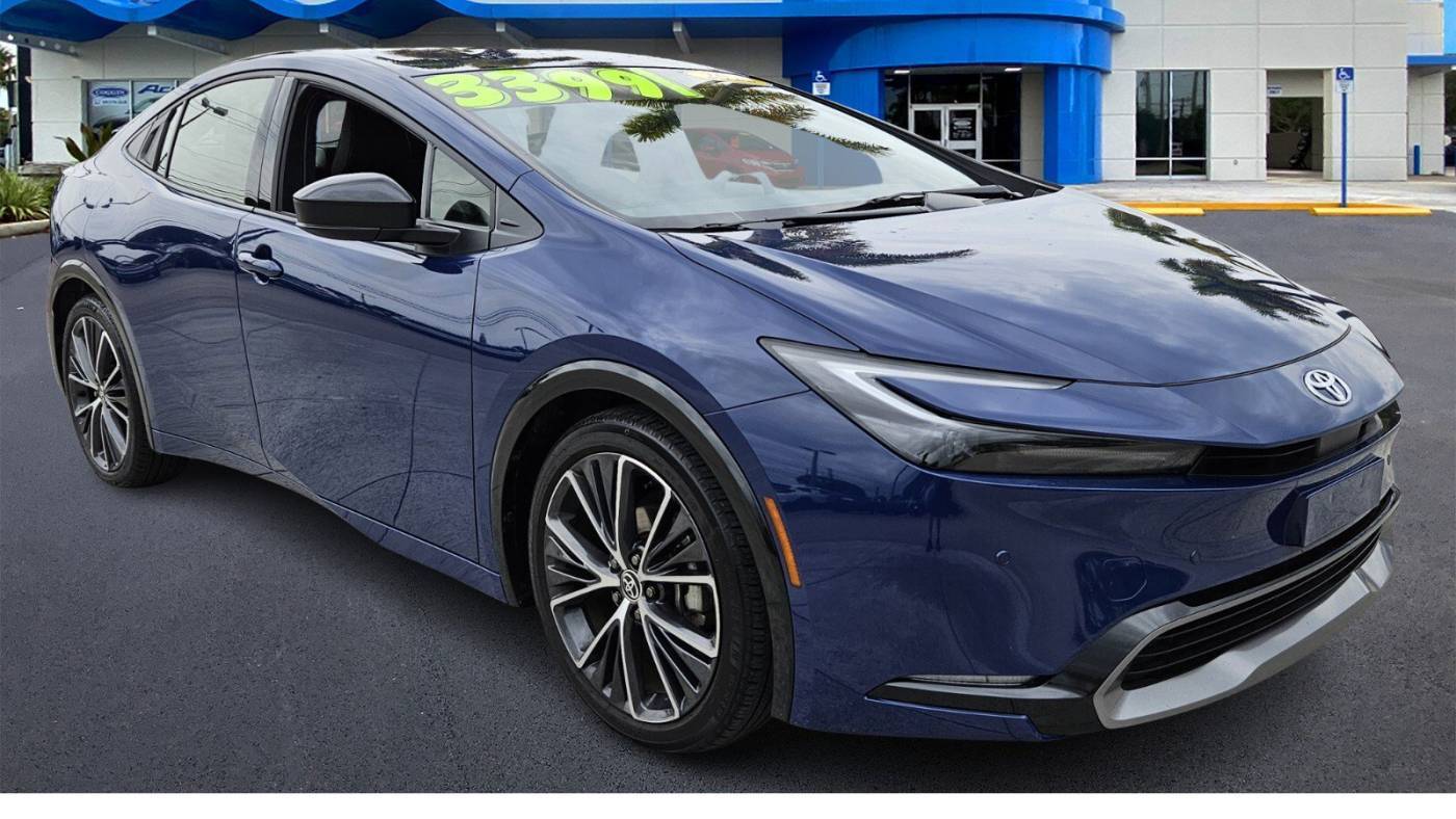 2023 Toyota Prius XLE — Hatchback — 25,231 mi — Fort Pierce, FL