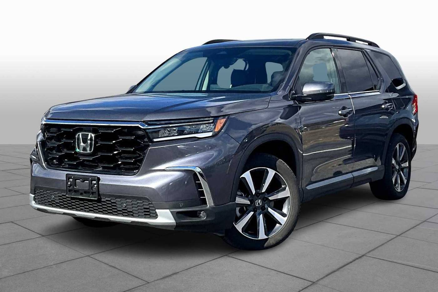 2025 Honda Pilot Touring — SUV — 4,245 mi — Owings Mills, MD
