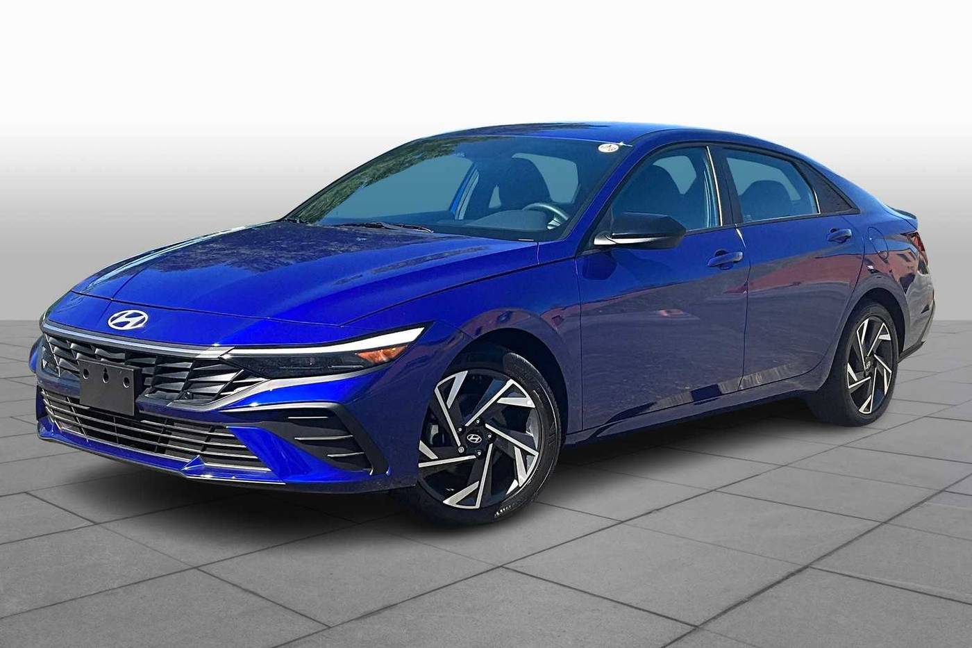 2025 Hyundai Elantra SEL Sport — Sedan — 1,761 mi — College Park, MD
