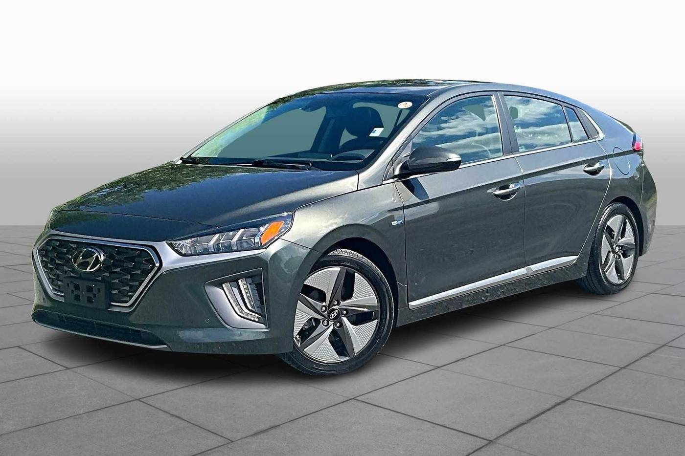 2020 Hyundai Ioniq Hybrid Limited — Hatchback — 23,444 mi — College Park, MD
