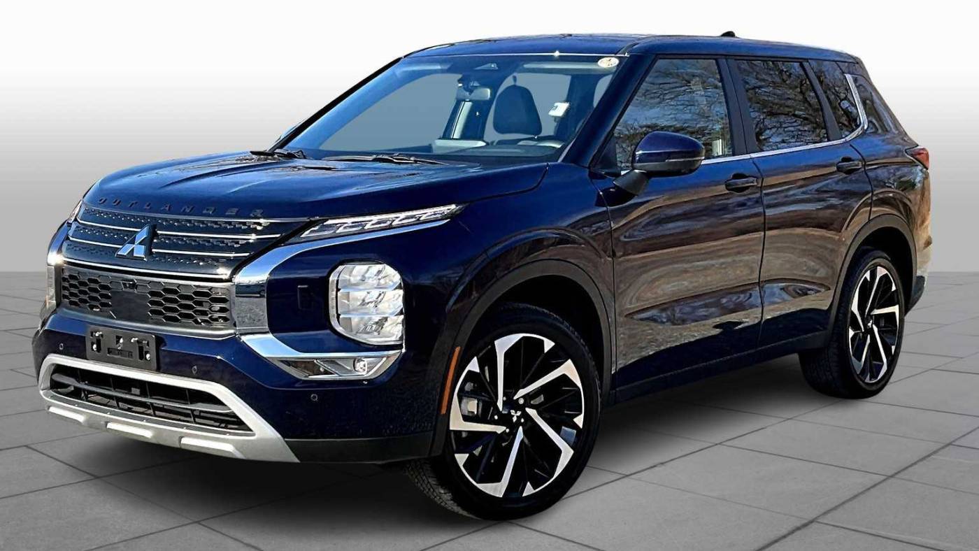 2023 Mitsubishi Outlander SE — SUV — 12,757 mi — College Park, MD