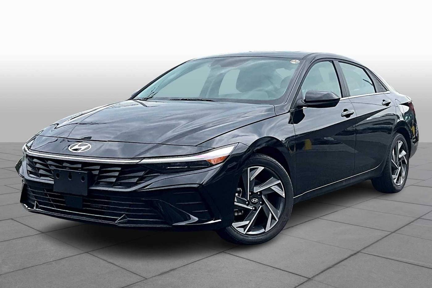 2024 Hyundai Elantra SEL — Sedan — 5,691 mi — College Park, MD