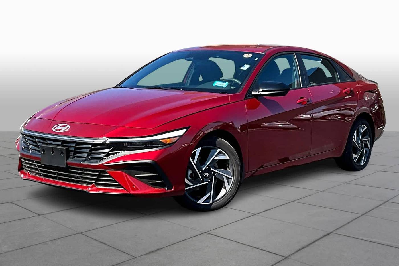 2025 Hyundai Elantra SEL Sport — Sedan — 395 mi — College Park, MD