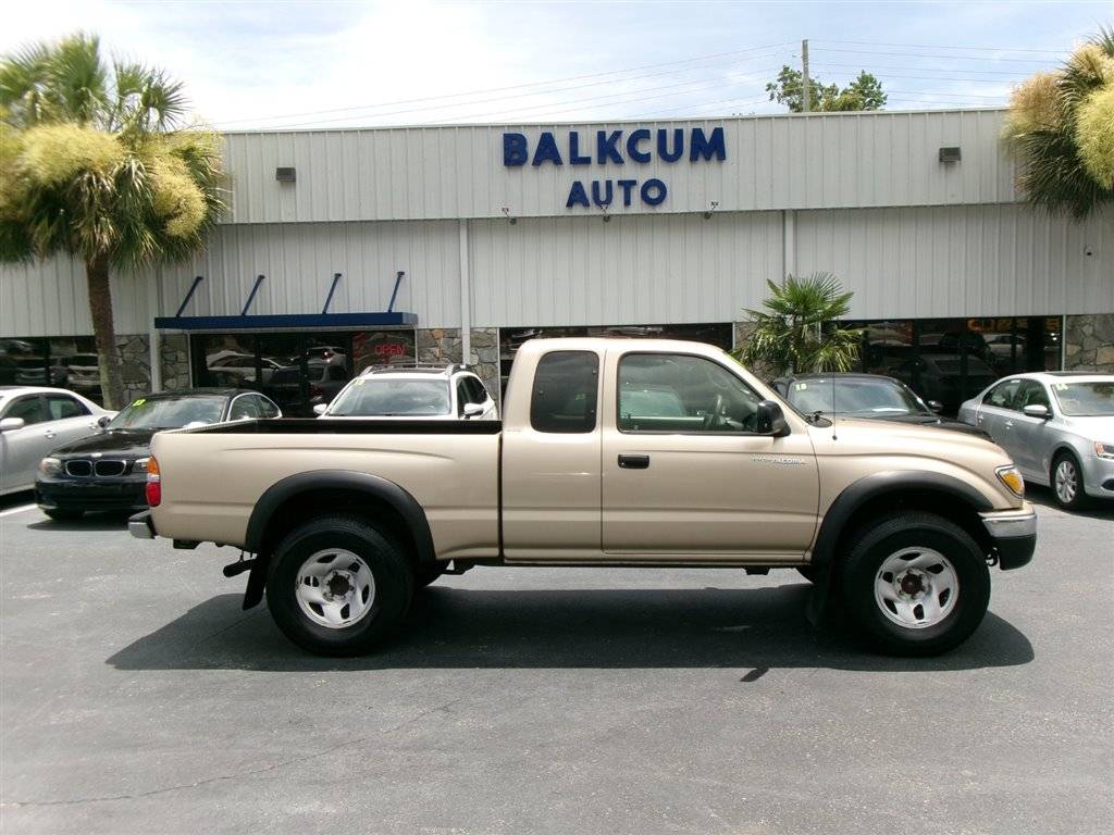 2004 Toyota Tacoma PreRunner — Pickup Truck — 229,427 mi — Wilmington, NC