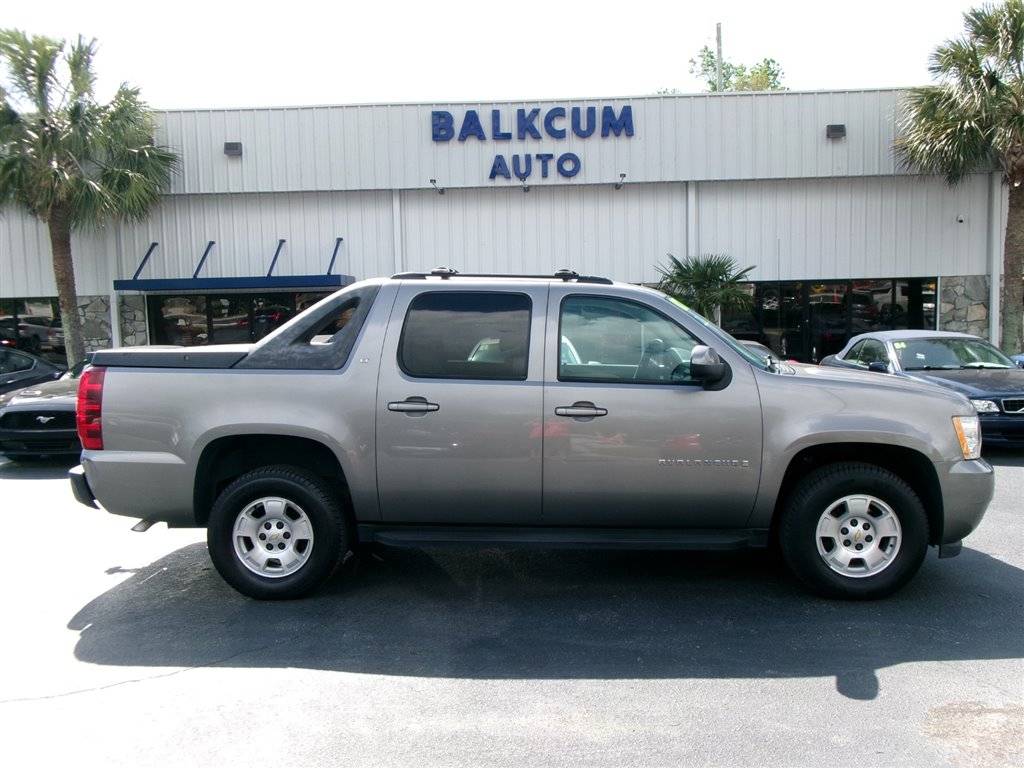2007 Chevrolet Avalanche LS — Pickup Truck — 146,445 mi — Wilmington, NC
