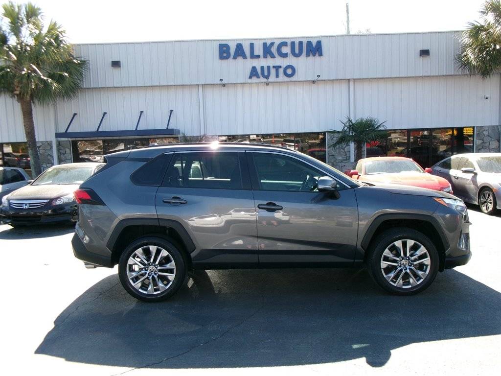 2022 Toyota RAV4 XLE Premium — SUV — 23,489 mi — Wilmington, NC