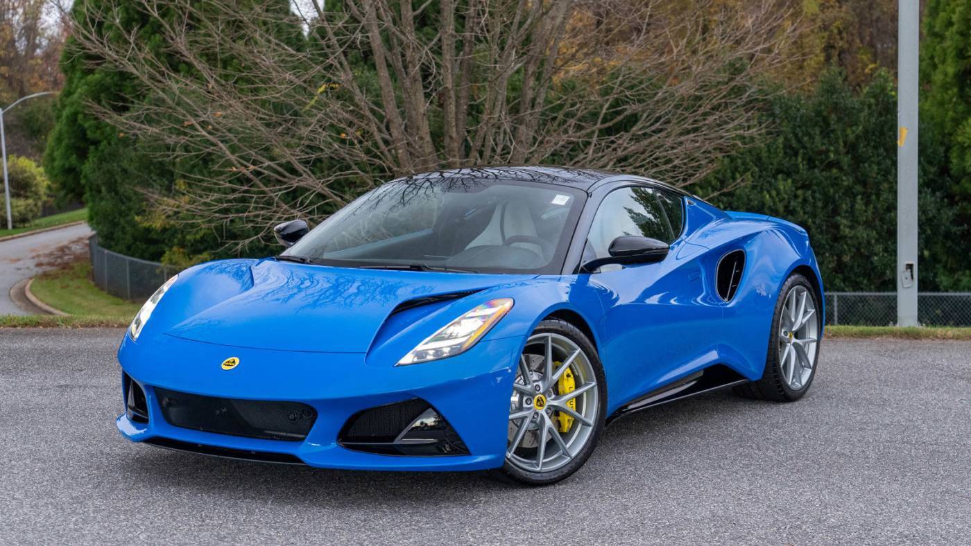 2024 Lotus Emira