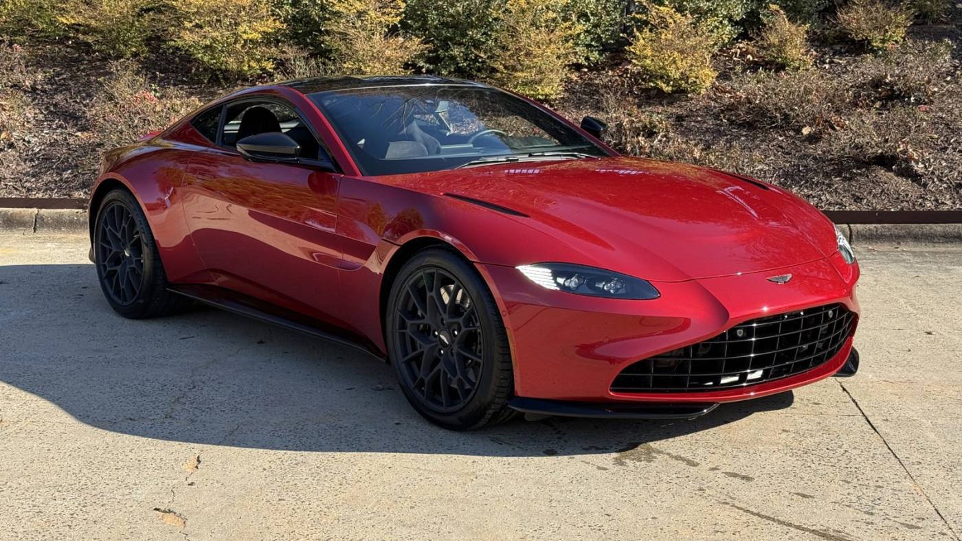 2022 Aston Martin Vantage
