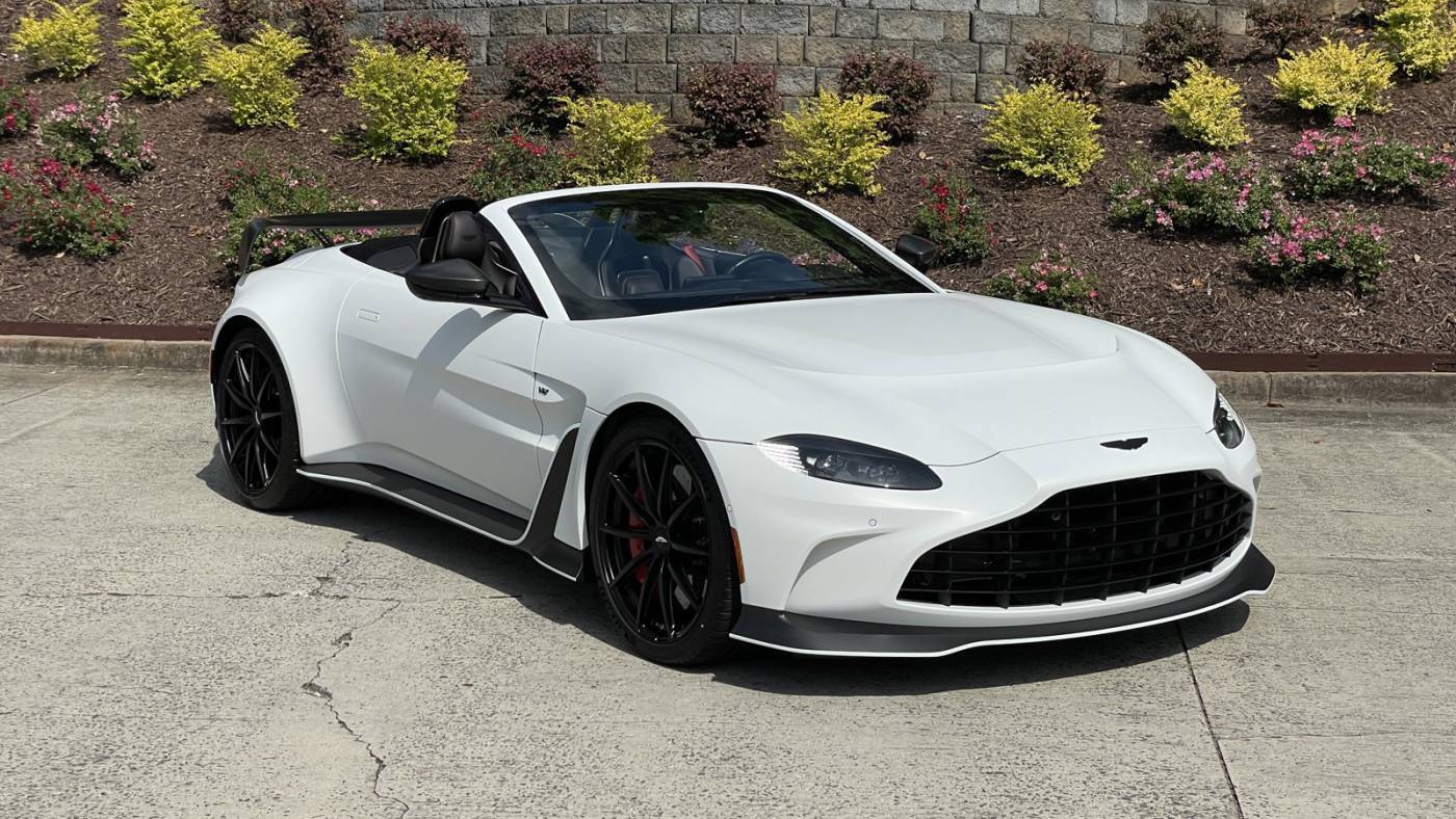 2023 Aston Martin Vantage