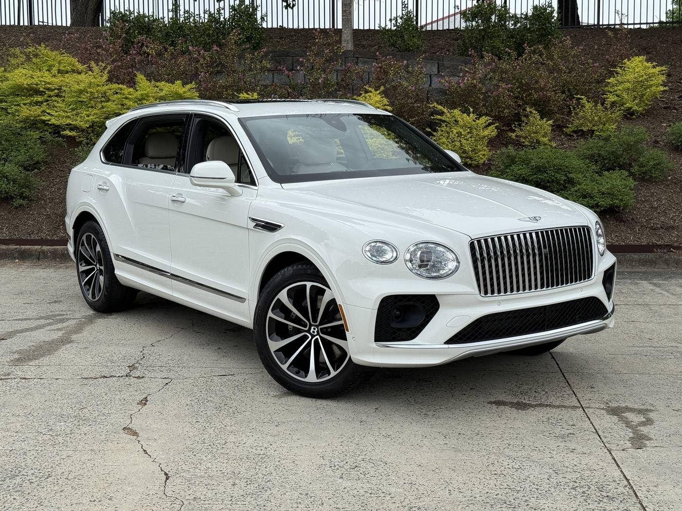 2023 Bentley Bentayga