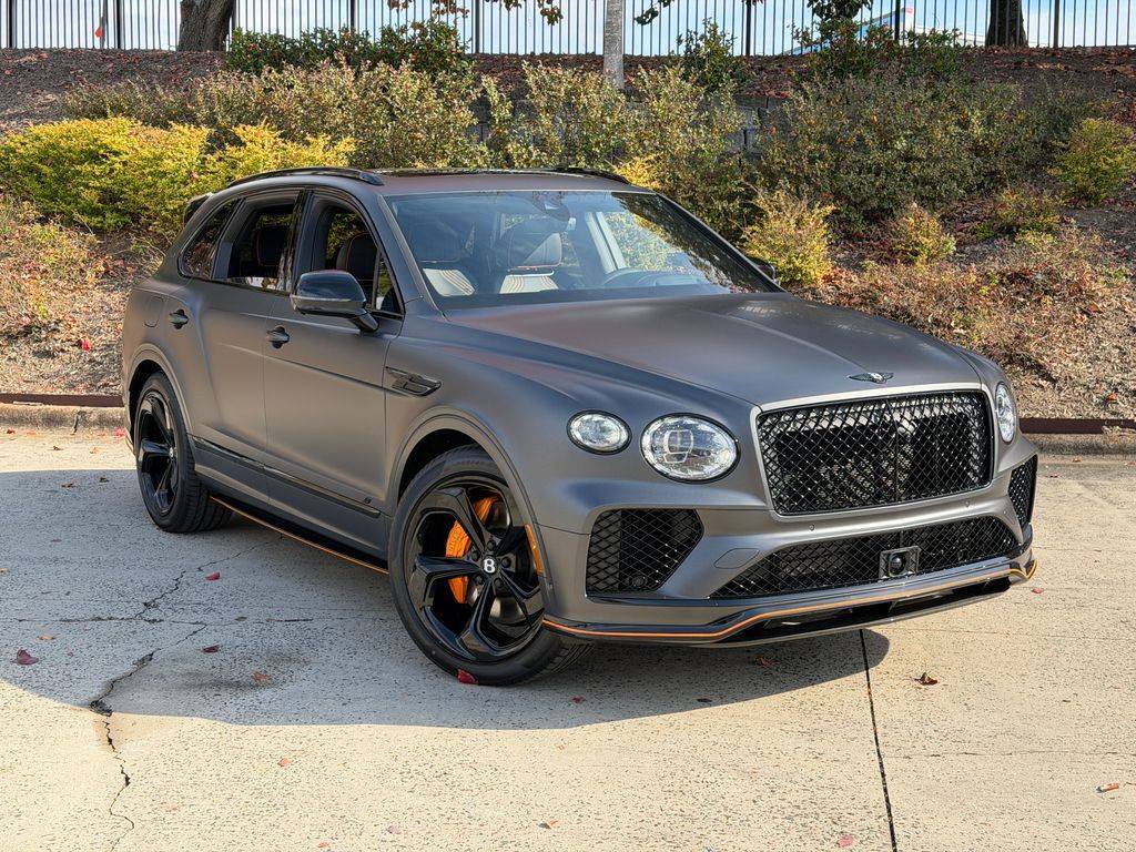 2025 Bentley Bentayga V8