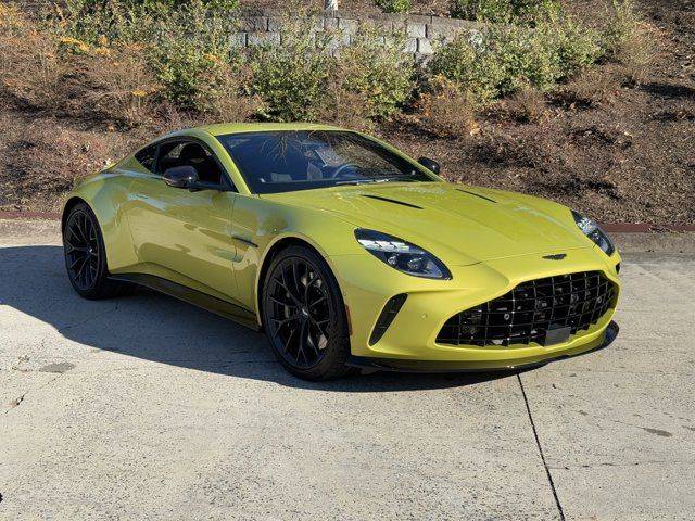 2025 Aston Martin Vantage Base