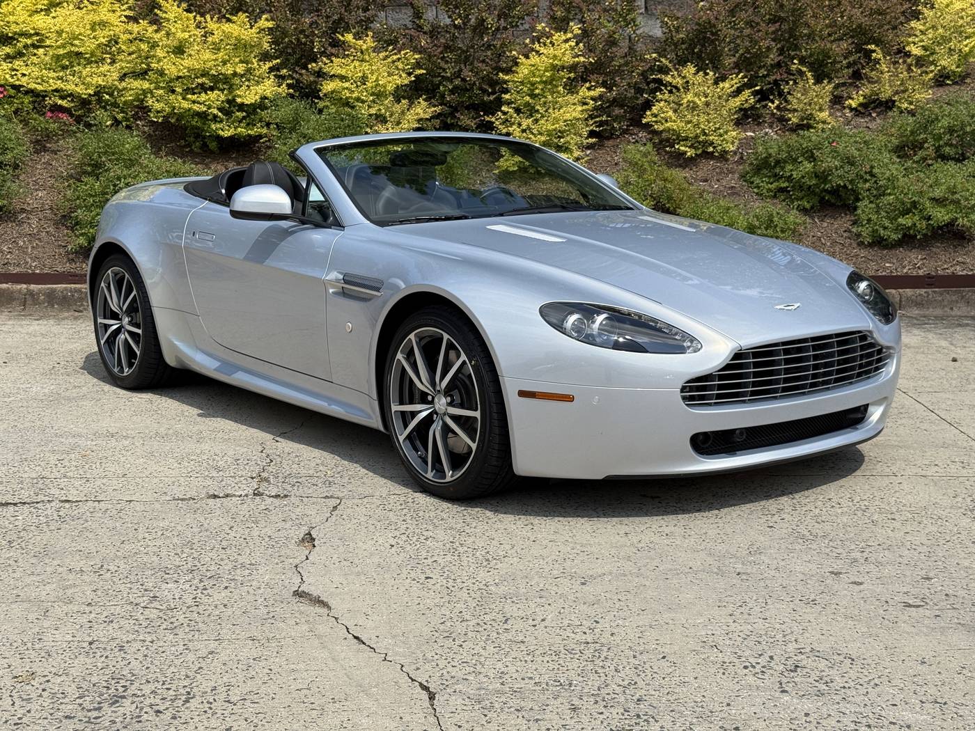 2010 Aston Martin Vantage