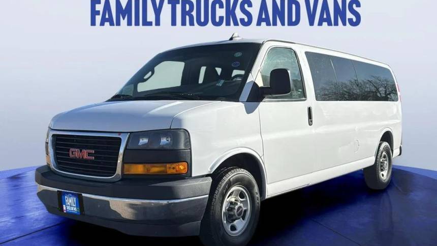 2018 GMC Savana Passenger LT — Passenger Van — 107,449 mi — Denver, CO