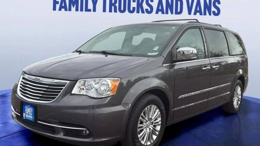 2015 Chrysler Town & Country Touring-L — Minivan — 83,700 mi — Denver, CO