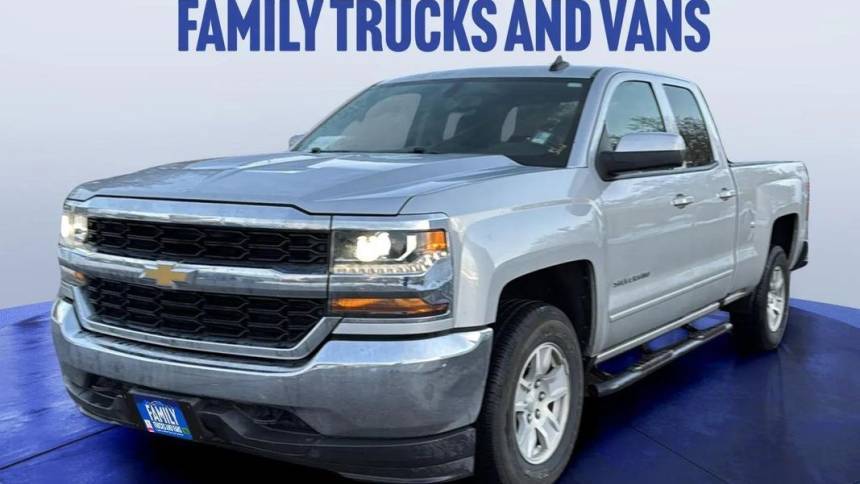 2019 Chevrolet Silverado 1500 LD LT — Pickup Truck — 113,635 mi — Denver, CO