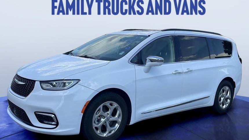 2022 Chrysler Pacifica Limited — Minivan — 71,427 mi — Denver, CO