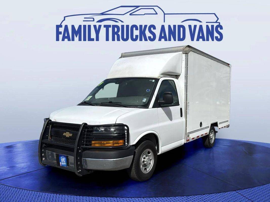 2019 Chevrolet Express Commercial Cutaway 3500 — Chassis Cab Truck — 233,728 mi — Denver, CO