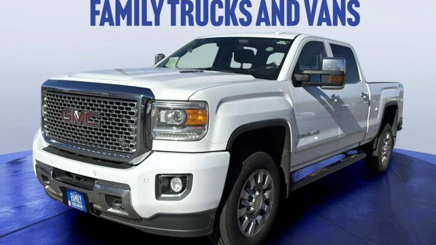 2015 GMC Sierra 2500HD Denali — Pickup Truck — 128,709 mi — Denver, CO