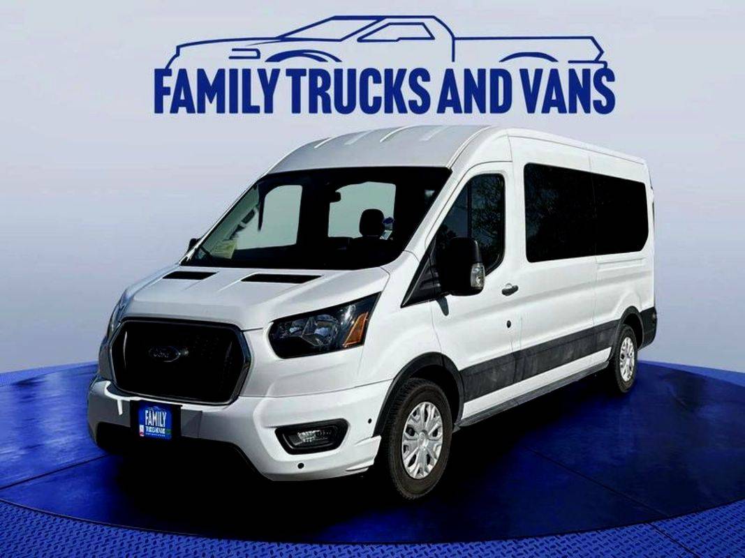 2024 Ford Transit Passenger Wagon T-350 XLT — Passenger Van — 16,922 mi — Denver, CO