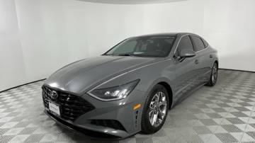 2021 Hyundai Sonata SEL — Sedan — 120,532 mi — Phoenix, AZ