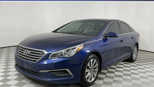 2017 Hyundai Sonata Base — Sedan — 122,375 mi — Phoenix, AZ