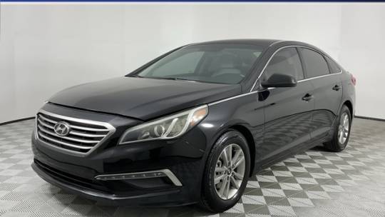 2015 Hyundai Sonata SE — Sedan — 122,700 mi — Phoenix, AZ