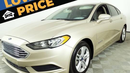 2018 Ford Fusion Hybrid SE — Sedan — 61,389 mi — Phoenix, AZ