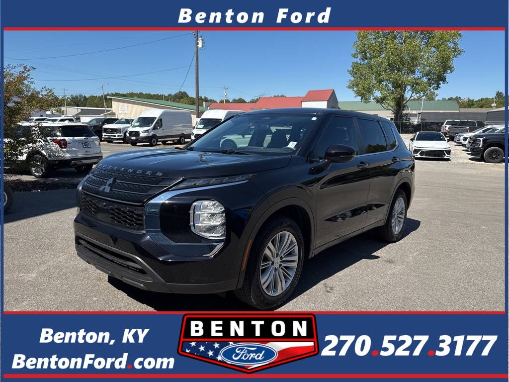 2023 Mitsubishi Outlander ES — SUV — 60,675 mi — Benton, KY