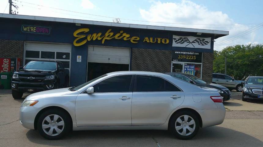 2009 Toyota Camry LE — Sedan — 127,125 mi — Sioux Falls, SD