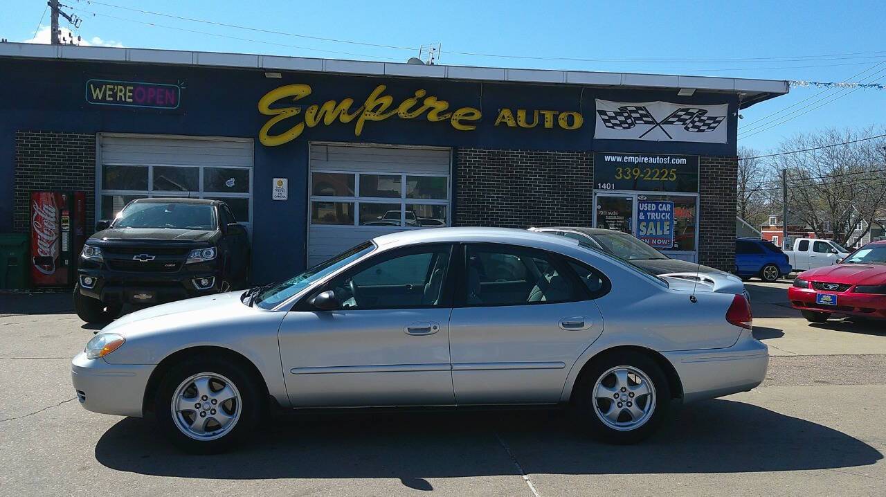 2007 Ford Taurus SE — Sedan — 142,126 mi — Sioux Falls, SD