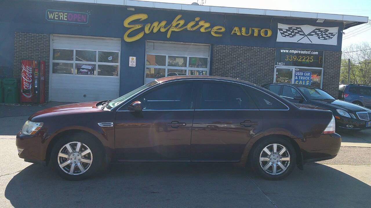 2009 Ford Taurus SEL — Sedan — 136,555 mi — Sioux Falls, SD