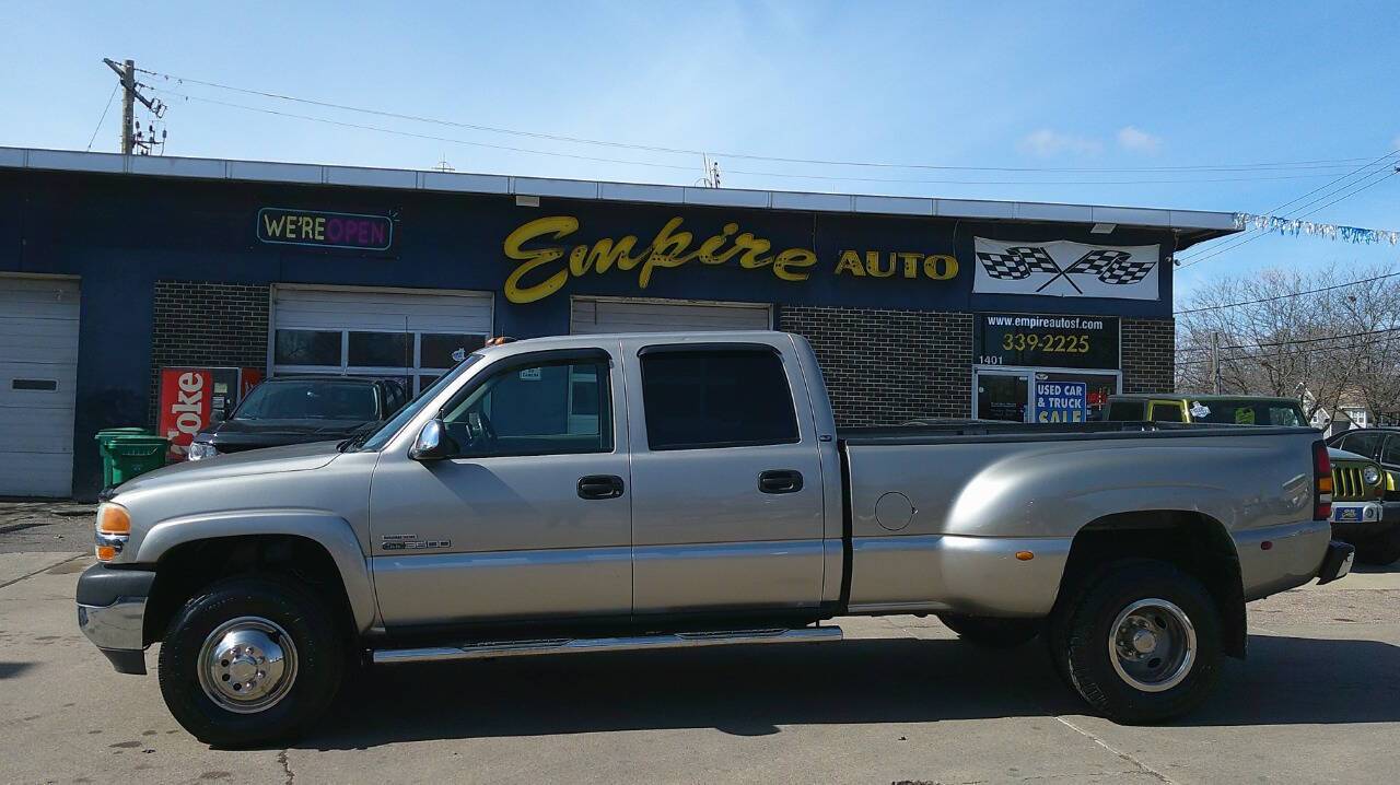 2002 GMC Sierra 3500 Base — Pickup Truck — 267,709 mi — Sioux Falls, SD