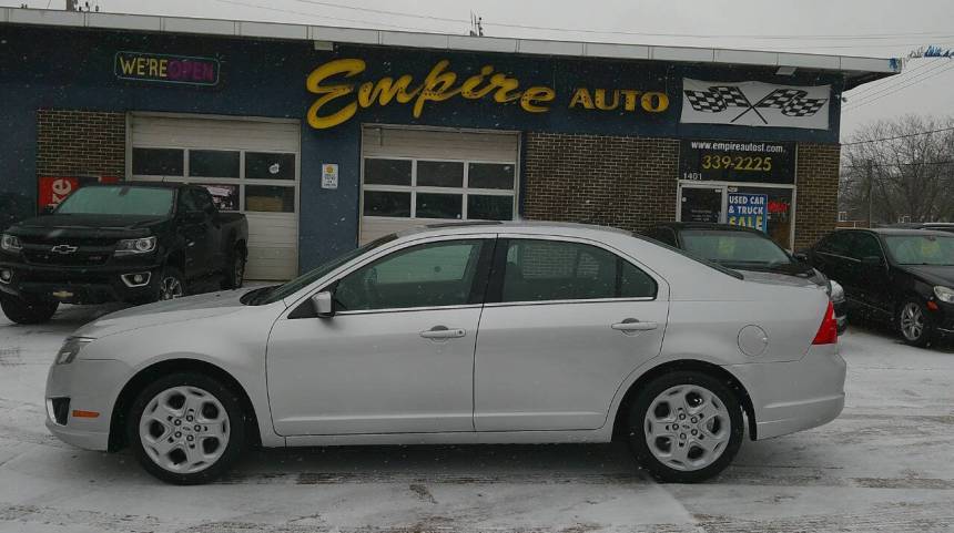 2011 Ford Fusion SE — Sedan — 105,777 mi — Sioux Falls, SD