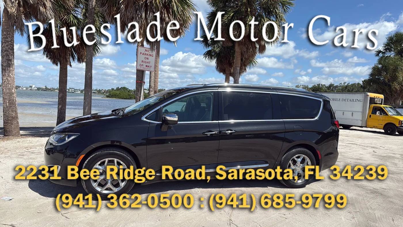 2018 Chrysler Pacifica Limited — Minivan — 84,208 mi — Sarasota, FL