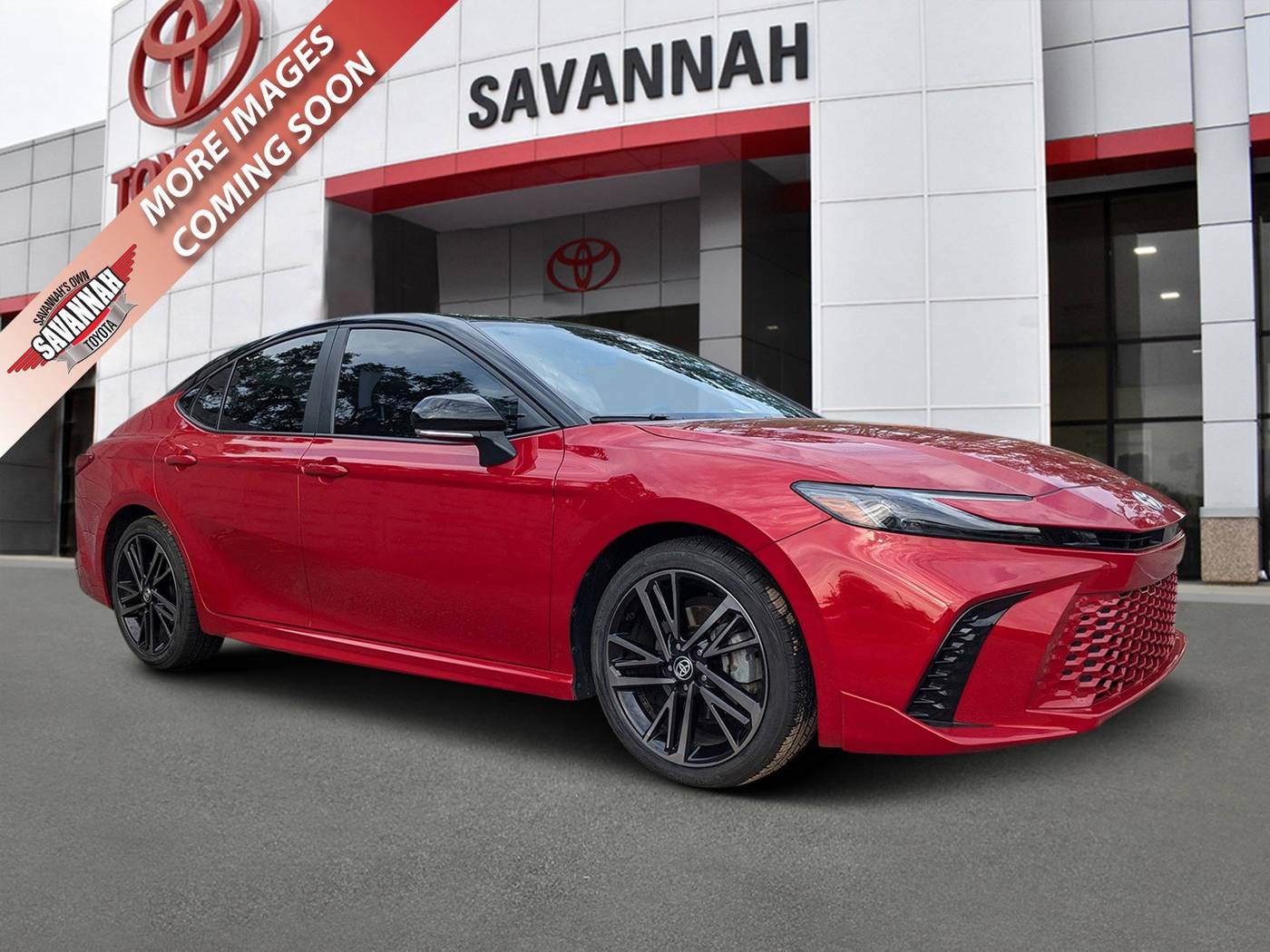 2025 Toyota Camry LE — Sedan — 31,596 mi — Savannah, GA