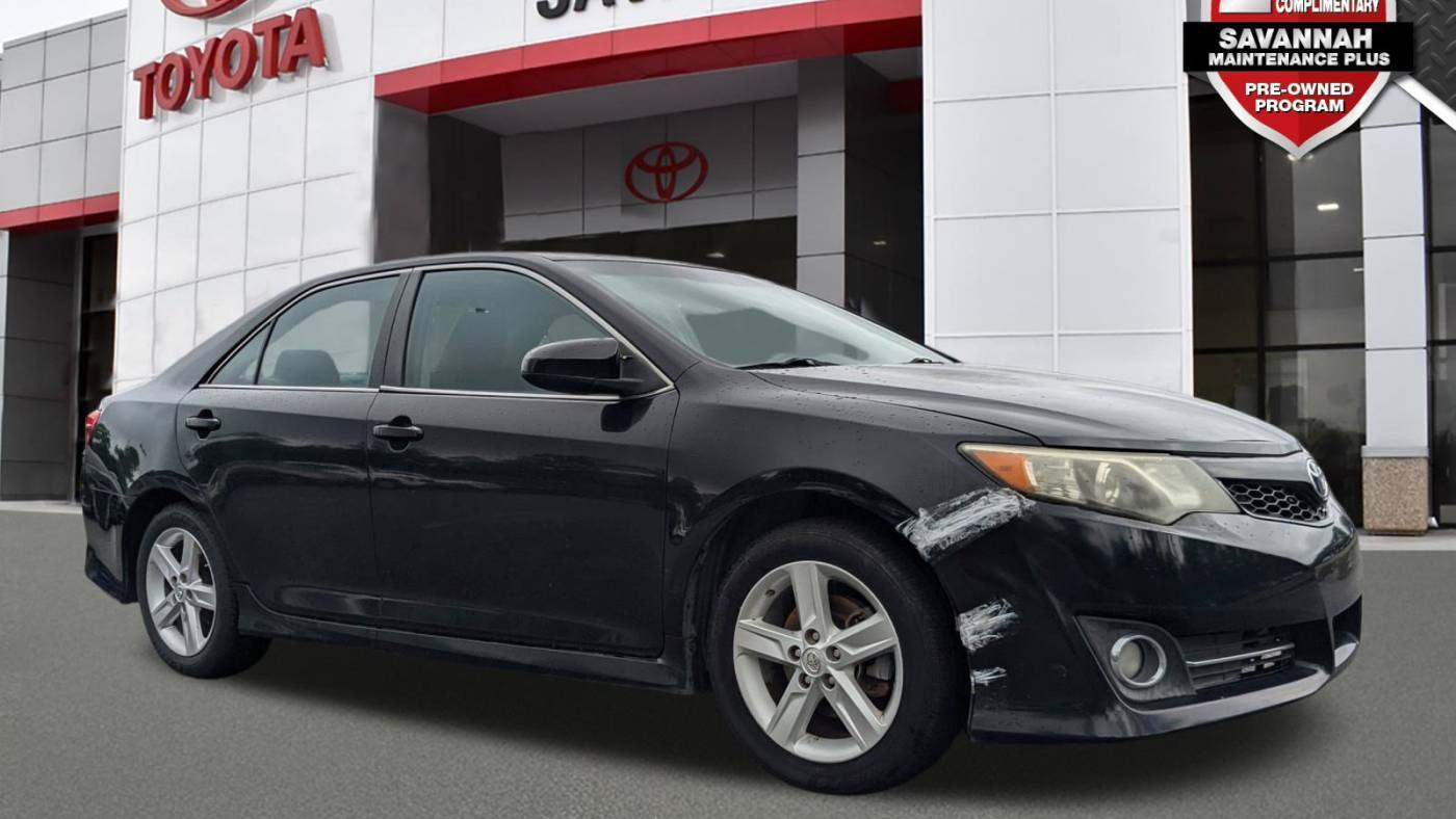 2014 Toyota Camry SE