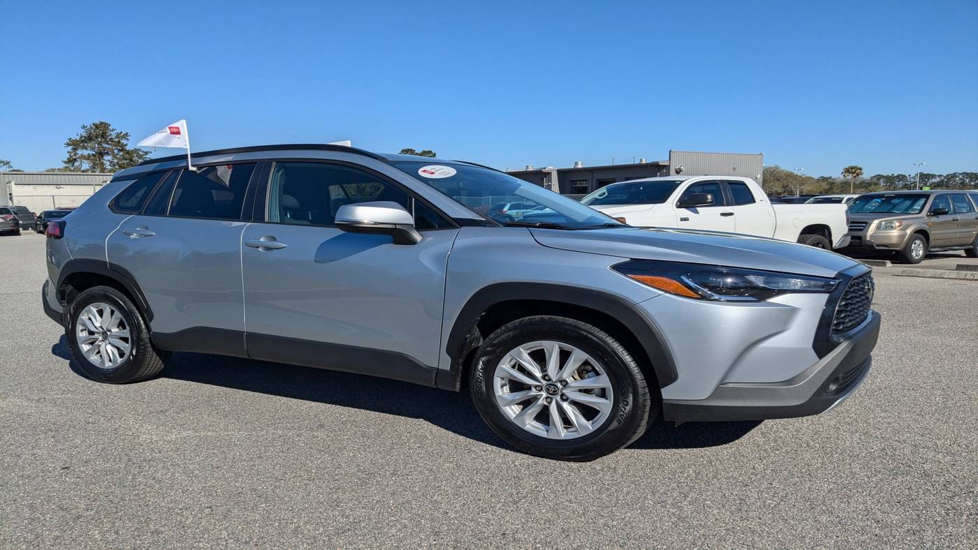 2022 Toyota Corolla Cross LE — SUV — 51,370 mi — Savannah, GA