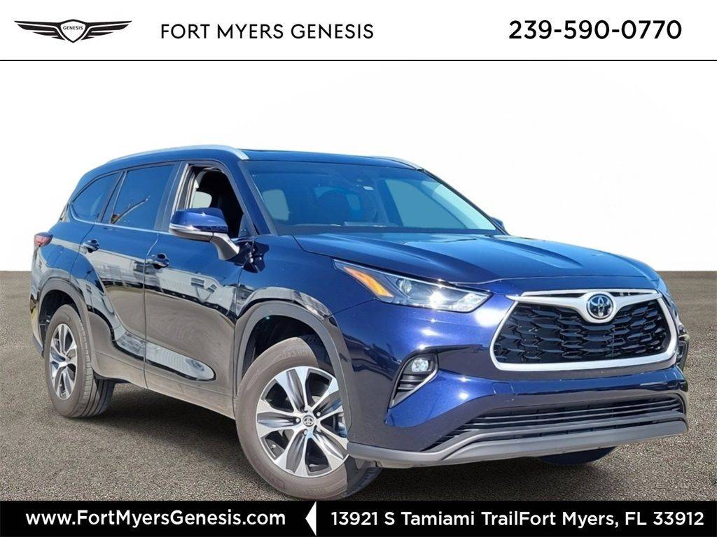 2023 Toyota Highlander L — SUV — 16,977 mi — Fort Myers, FL