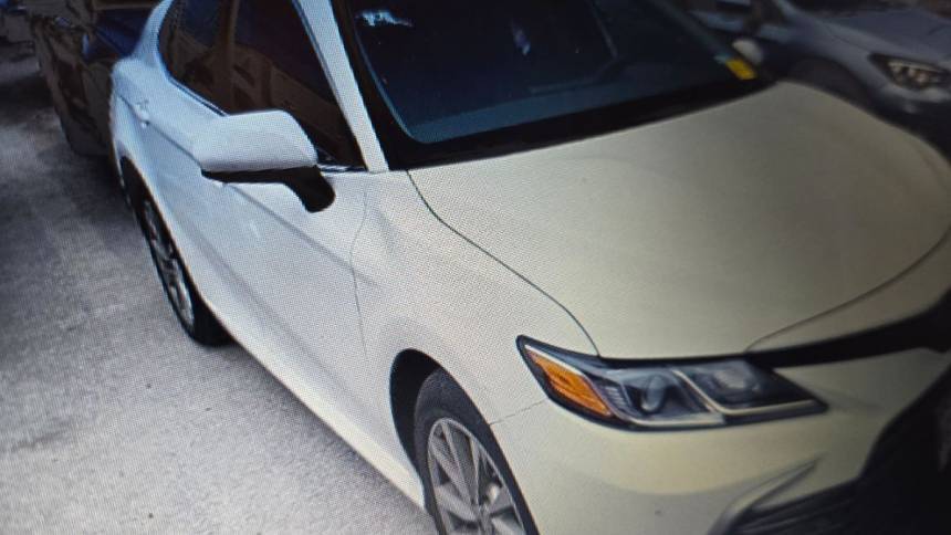 2023 Toyota Camry LE — Sedan — 34,191 mi — Austin, TX