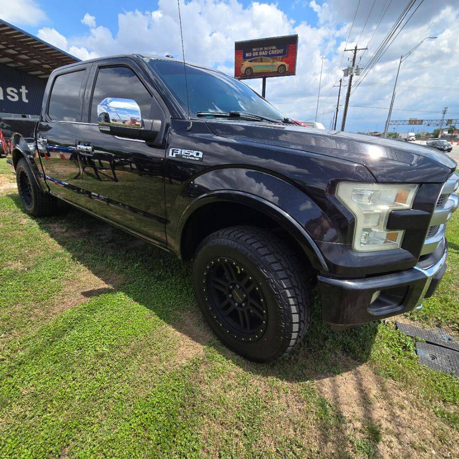 2015 Ford F-150 Platinum — Pickup Truck — 115,474 mi — Austin, TX