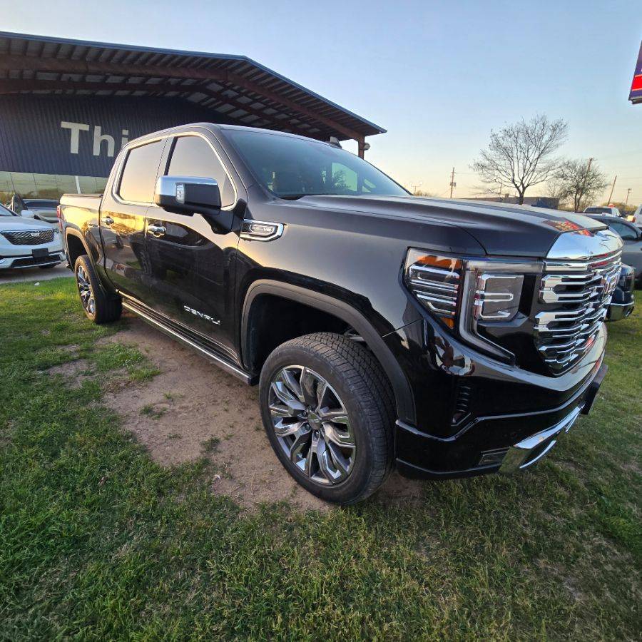2023 GMC Sierra 1500 Denali — Pickup Truck — 28,465 mi — Austin, TX