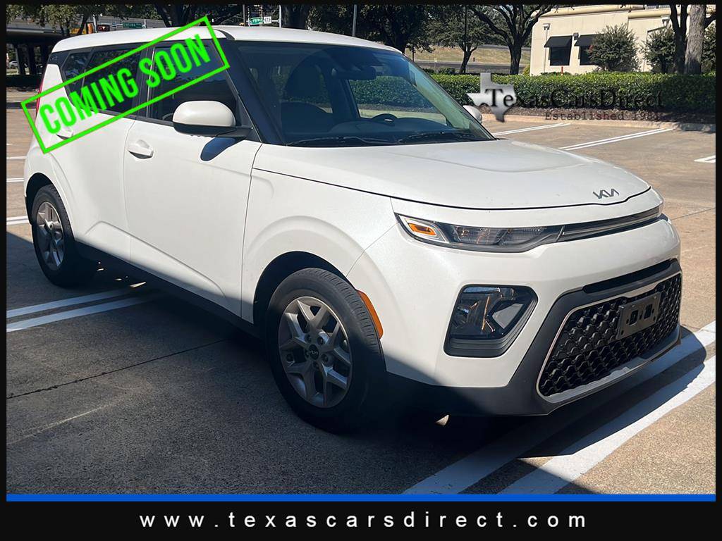 2022 Kia Soul LX — Hatchback — 20,922 mi — Dallas, TX