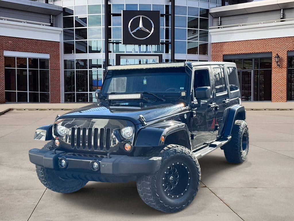 2017 Jeep Wrangler Sahara — SUV — 77,072 mi — Columbus, OH