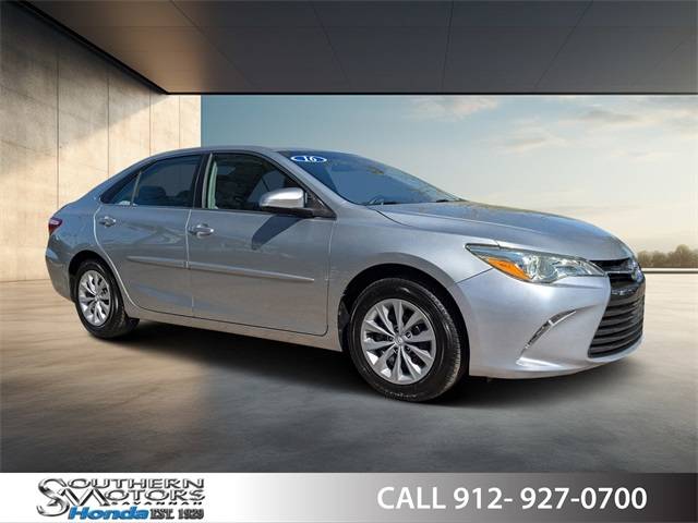 2016 Toyota Camry XLE — Sedan — 108,136 mi — Savannah, GA