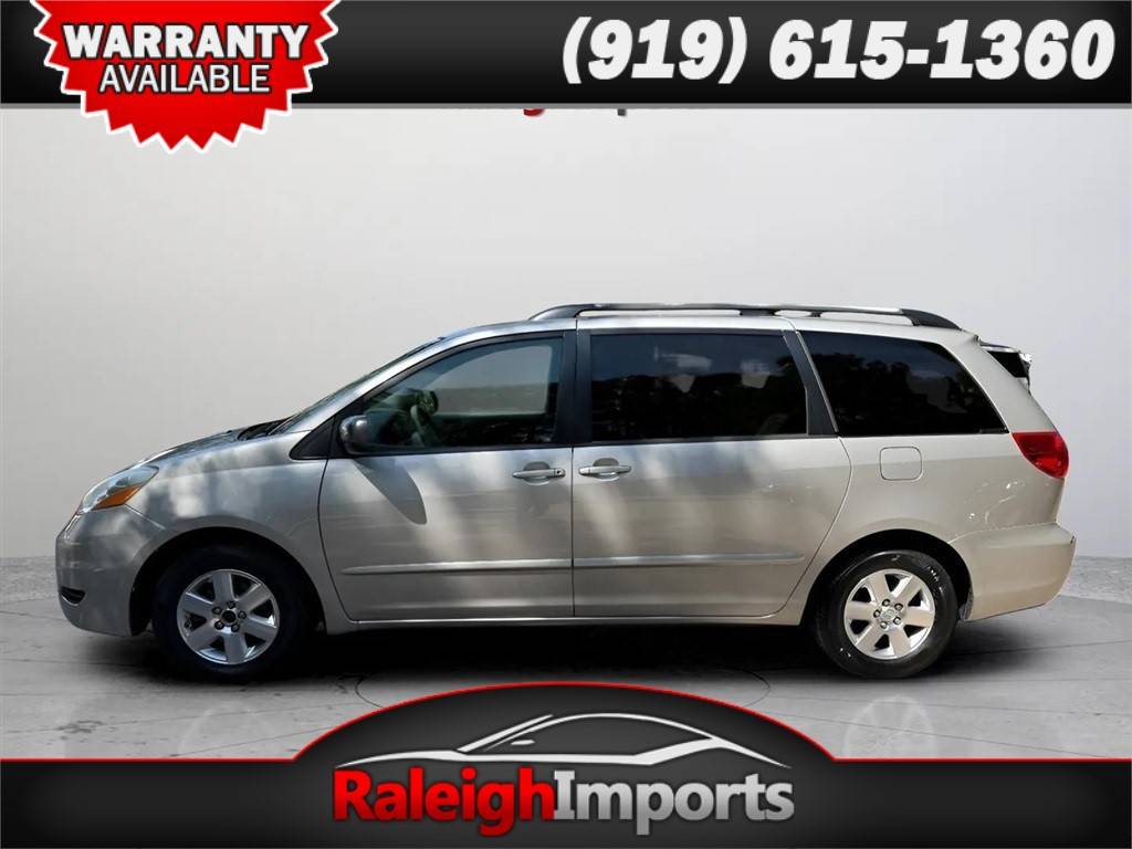 2008 Toyota Sienna CE — Minivan — 157,994 mi — Raleigh, NC