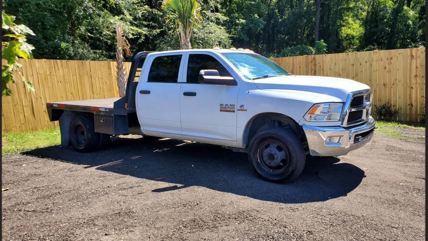 2018 Ram 3500 Chassis Cab Tradesman — Chassis Cab Truck — 201,601 mi — Columbia, SC