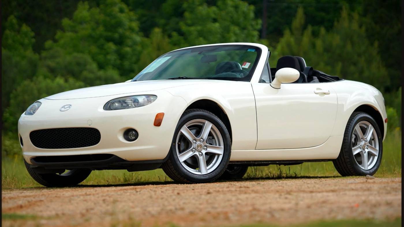 2006 Mazda MX-5 Miata Touring
